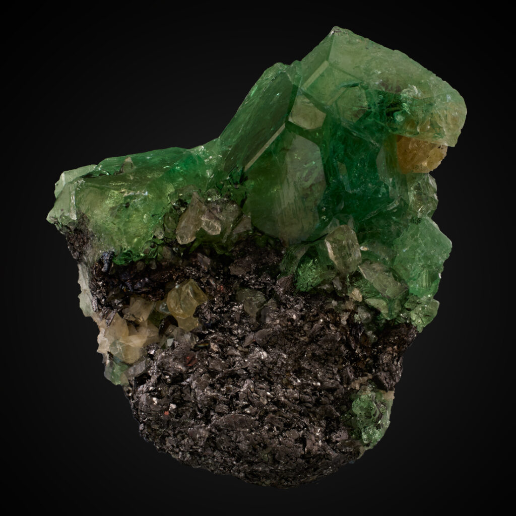 Garnet v. Tsavorite Graphite, Diopside