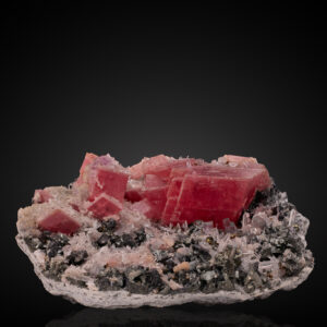 Rhodochrosite, Fluorite, Quartz, Galena, Apatite
