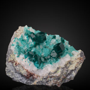 Dioptase, Calcite